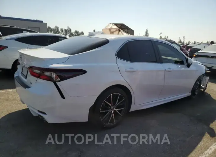 TOYOTA CAMRY SE 2022 vin 4T1T11AK0NU039926 from auto auction Copart