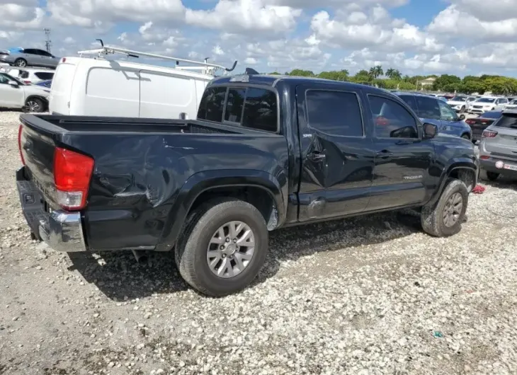 TOYOTA TACOMA DOU 2017 vin 5TFAZ5CN1HX021506 from auto auction Copart