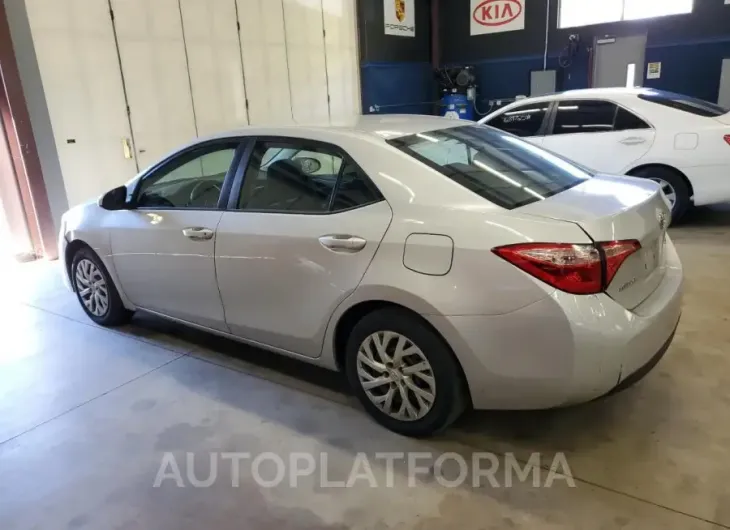 TOYOTA COROLLA L 2018 vin 5YFBURHE9JP827441 from auto auction Copart