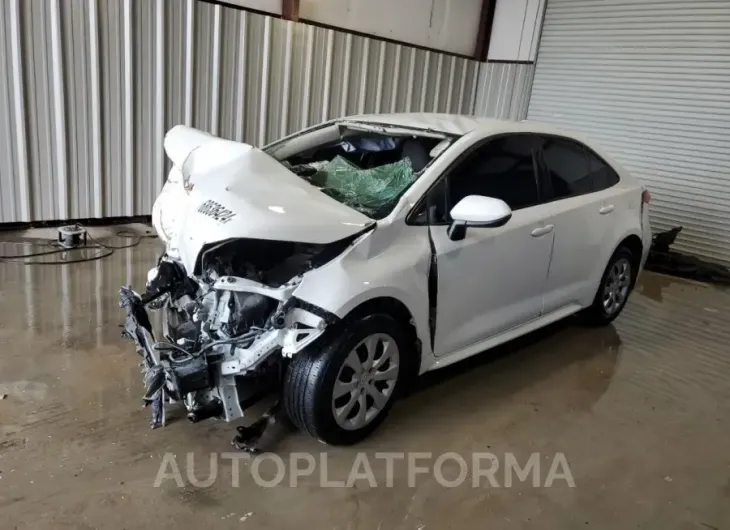 TOYOTA COROLLA LE 2021 vin 5YFEPMAE0MP146929 from auto auction Copart