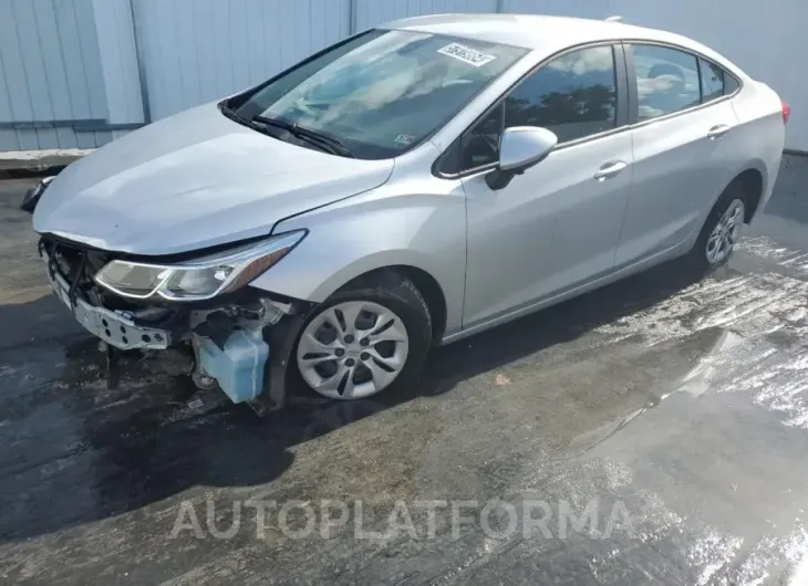 CHEVROLET CRUZE LS 2019 vin 1G1BC5SM2K7146979 from auto auction Copart