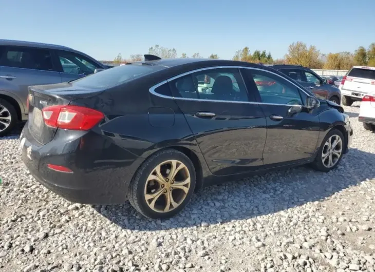 CHEVROLET CRUZE PREM 2016 vin 1G1BG5SMXG7325637 from auto auction Copart