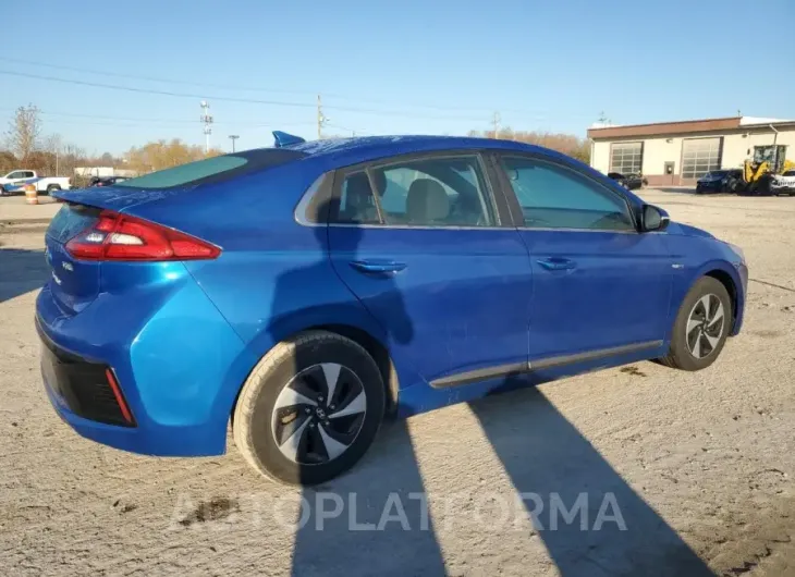 HYUNDAI IONIQ SEL 2017 vin KMHC75LC6HU027814 from auto auction Copart