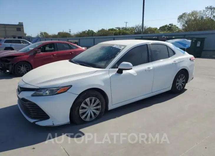 TOYOTA CAMRY L 2018 vin 4T1B11HK2JU079730 from auto auction Copart