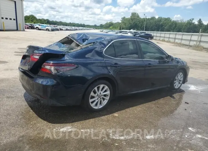 TOYOTA CAMRY LE 2021 vin 4T1C11AKXMU453634 from auto auction Copart