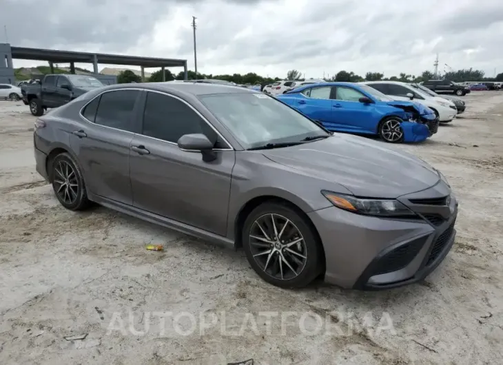 TOYOTA CAMRY SE 2022 vin 4T1G11AK2NU631457 from auto auction Copart