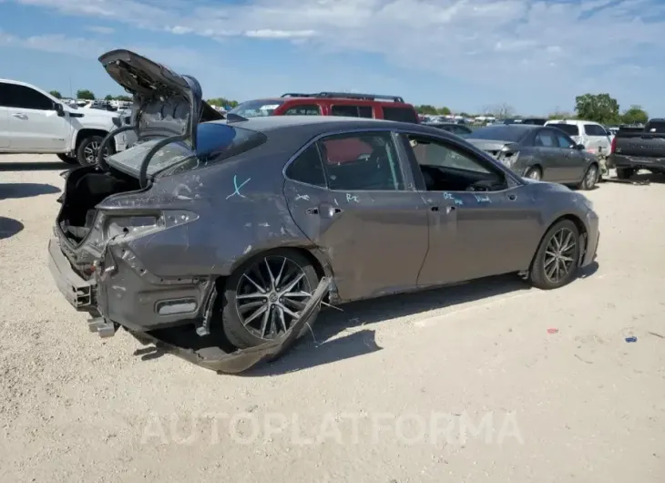 TOYOTA CAMRY SE 2021 vin 4T1G11AK3MU516266 from auto auction Copart