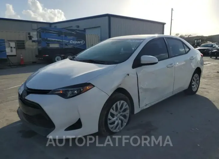 TOYOTA COROLLA L 2018 vin 5YFBURHE6JP750964 from auto auction Copart