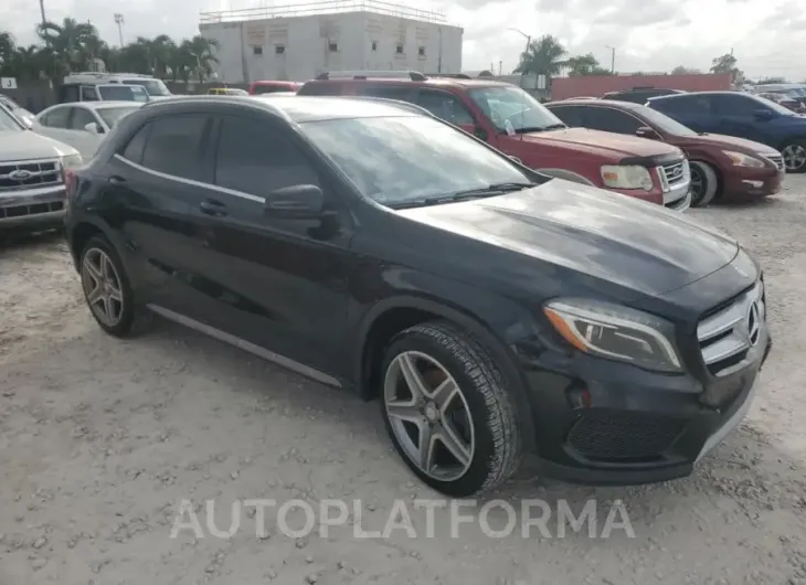 MERCEDES-BENZ GLA 250 2015 vin WDCTG4EB2FJ154409 from auto auction Copart