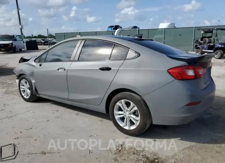 CHEVROLET CRUZE LT 2019 vin 1G1BE5SMXK7145315 from auto auction Copart