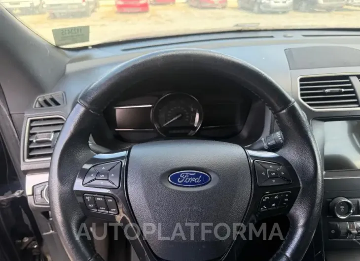 FORD EXPLORER X 2018 vin 1FM5K7D80JGB59923 from auto auction Copart