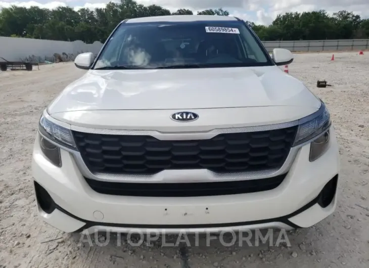 KIA SELTOS LX 2021 vin KNDEPCAA8M7139980 from auto auction Copart