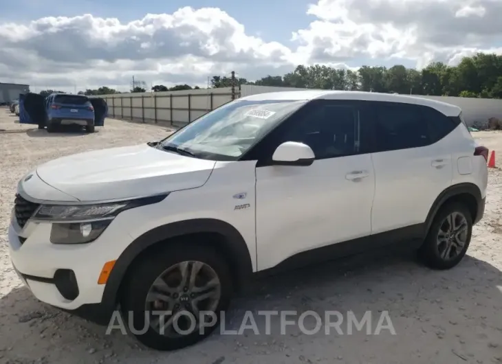 KIA SELTOS LX 2021 vin KNDEPCAA8M7139980 from auto auction Copart