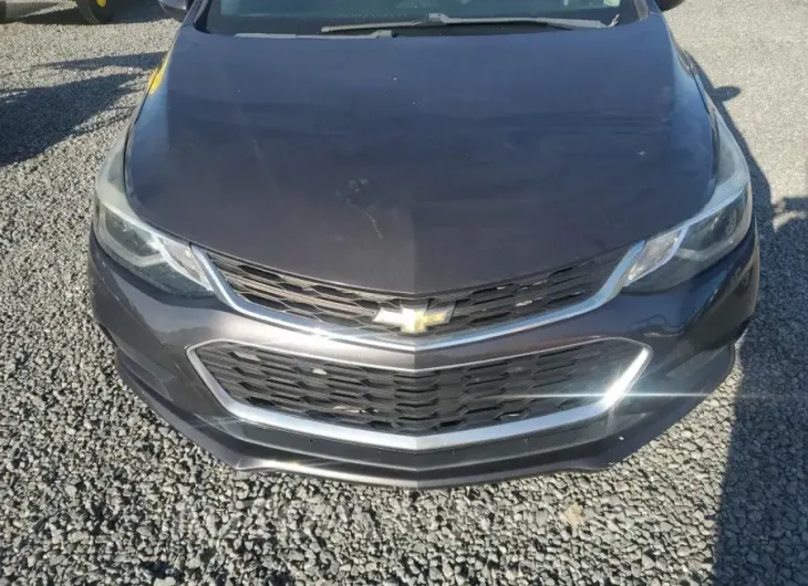 CHEVROLET CRUZE LT 2017 vin 1G1BE5SM7H7109459 from auto auction Copart