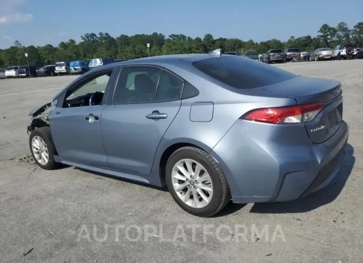 TOYOTA COROLLA LE 2022 vin 5YFHPMAE7NP360704 from auto auction Copart