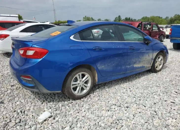 CHEVROLET CRUZE LT 2016 vin 1G1BE5SM4G7249810 from auto auction Copart