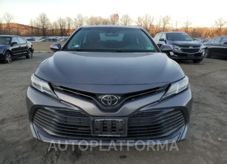 TOYOTA CAMRY L 2018 vin 4T1B11HK2JU014862 from auto auction Copart