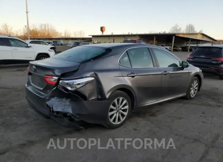 TOYOTA CAMRY L 2018 vin 4T1B11HK2JU014862 from auto auction Copart