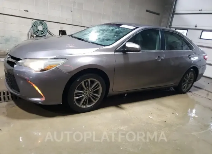 TOYOTA CAMRY LE 2015 vin 4T1BF1FK1FU879320 from auto auction Copart