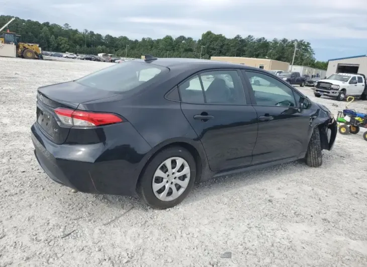 TOYOTA COROLLA LE 2020 vin 5YFEPRAE6LP079099 from auto auction Copart