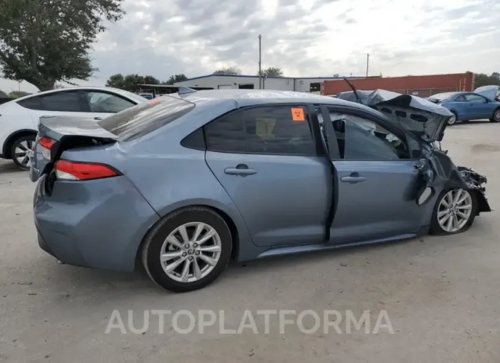 TOYOTA COROLLA LE 2023 vin JTDBCMFE8PJ003694 from auto auction Copart