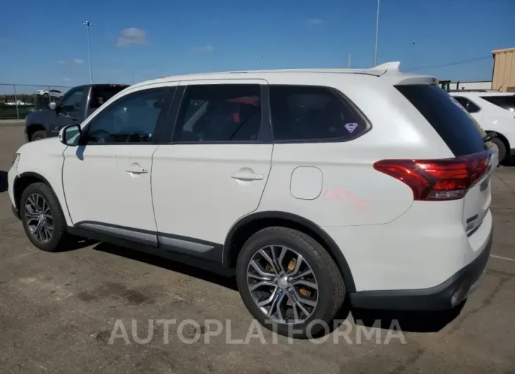 MITSUBISHI outlander 2018 vin JA4AZ3A38JZ039821 from auto auction Copart