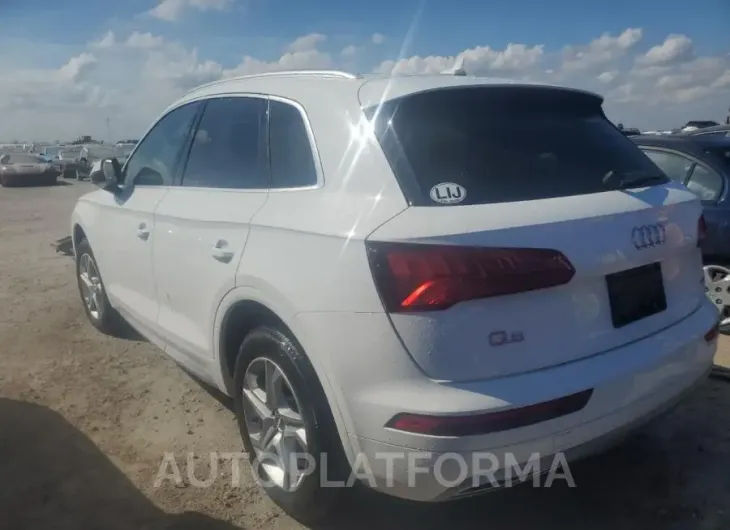 AUDI Q5 PREMIUM 2019 vin WA1ANAFY0K2040962 from auto auction Copart