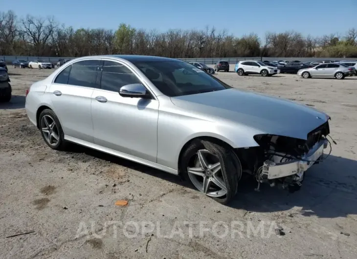 MERCEDES-BENZ E 300 4MAT 2019 vin WDDZF4KB5KA634094 from auto auction Copart