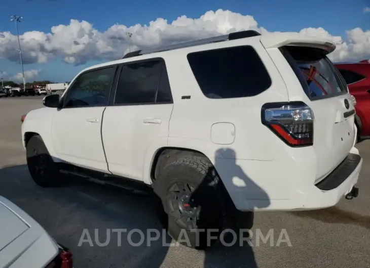 TOYOTA 4RUNNER SR 2022 vin JTEFU5JR5N5269903 from auto auction Copart