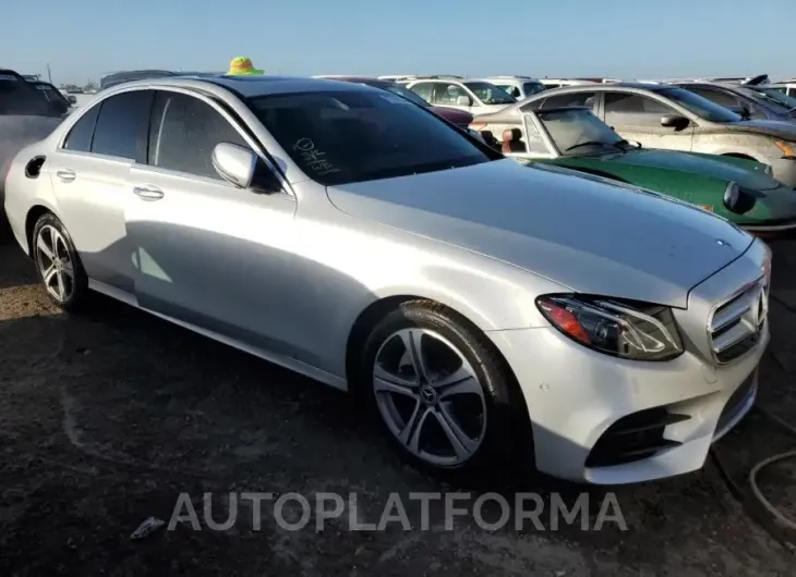 MERCEDES-BENZ E 300 2018 vin WDDZF4JB2JA469752 from auto auction Copart