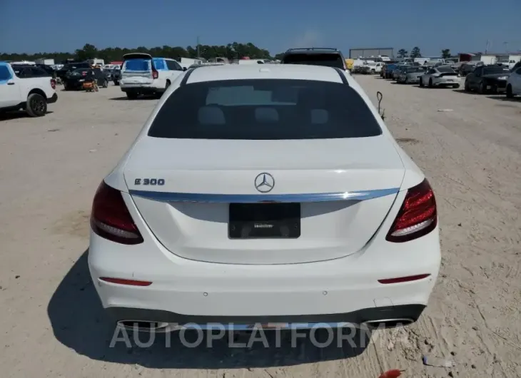 MERCEDES-BENZ E 300 2018 vin WDDZF4JB6JA421462 from auto auction Copart