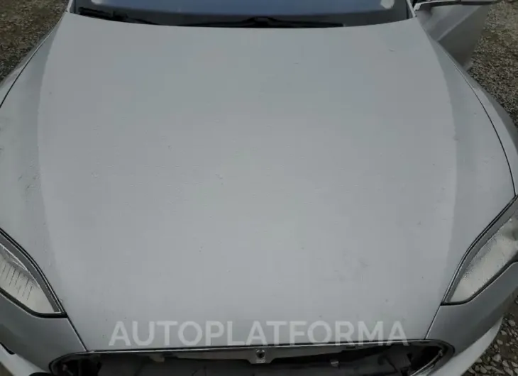 TESLA MODEL S 85 2015 vin 5YJSA1H24FFP74179 from auto auction Copart