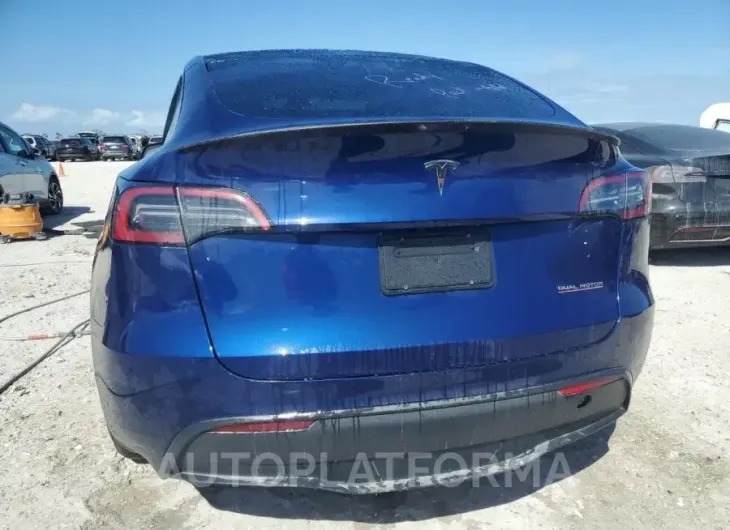 TESLA MODEL Y 2023 vin 7SAYGDEF9PF633369 from auto auction Copart