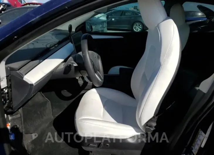 TESLA MODEL Y 2023 vin 7SAYGDEF9PF633369 from auto auction Copart