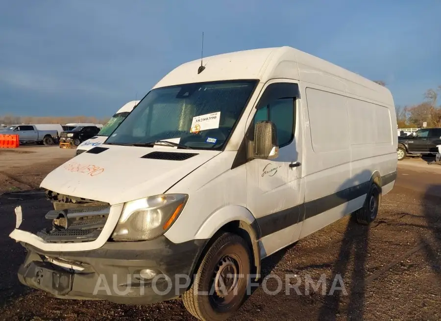 MERCEDES-BENZ SPRINTER 2500 2017 vin WD3PE8CD7HP384577 from auto auction Iaai