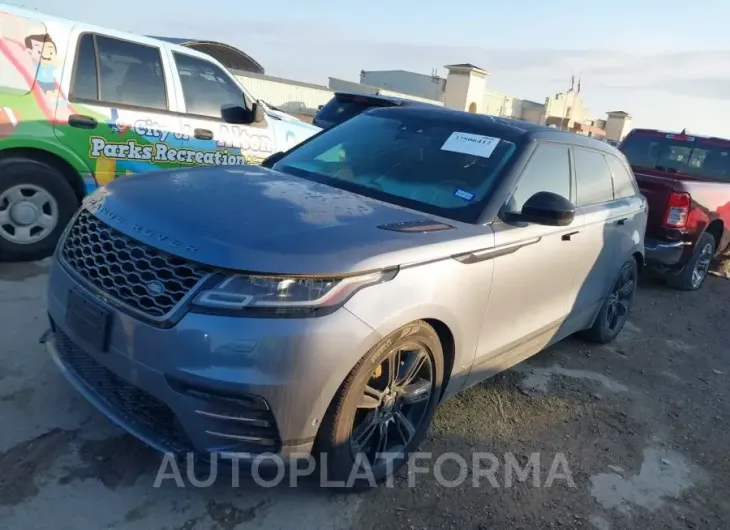 LAND ROVER RANGE ROVER VELAR 2018 vin SALYL2RV2JA743848 from auto auction Iaai