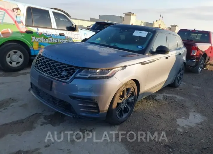 LAND ROVER RANGE ROVER VELAR 2018 vin SALYL2RV2JA743848 from auto auction Iaai