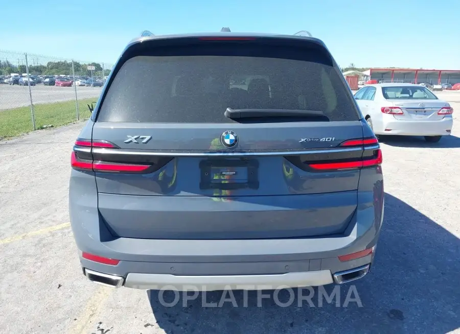 BMW X7 2023 vin 5UX23EM01P9N81570 from auto auction Iaai