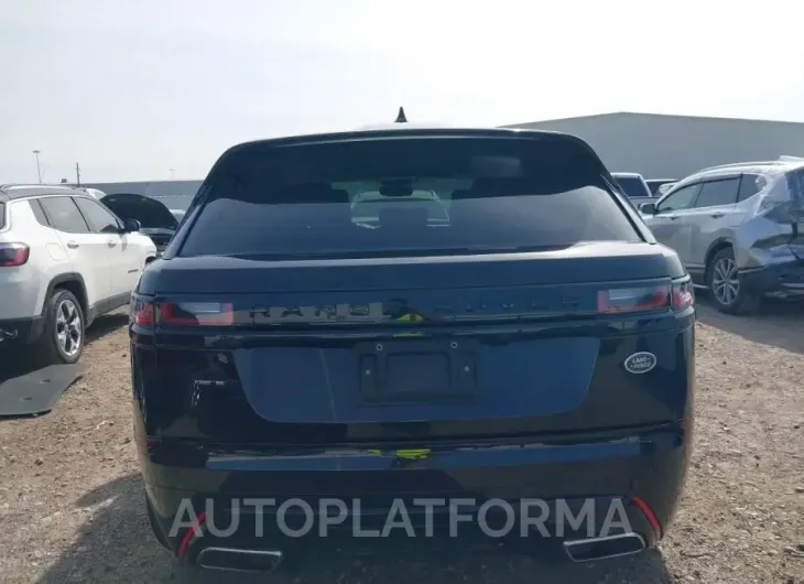 LAND ROVER RANGE ROVER VELAR 2018 vin SALYL2RV8JA729551 from auto auction Iaai