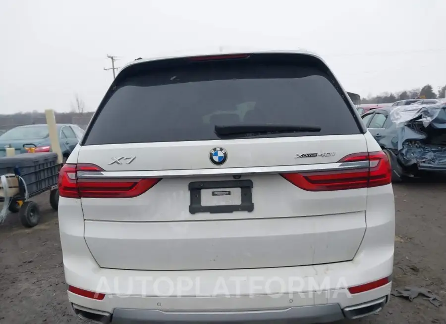 BMW X7 2019 vin 5UXCW2C52KL083915 from auto auction Iaai