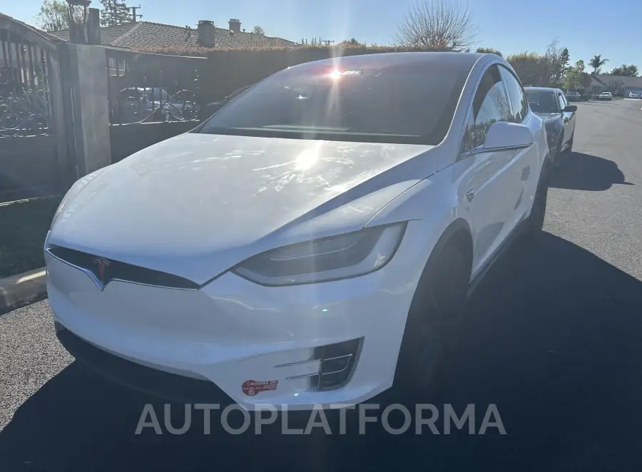 TESLA MODEL X 2016 vin 5YJXCDE25GF026337 from auto auction Iaai