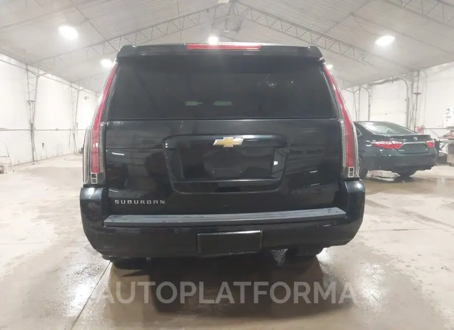 CHEVROLET SUBURBAN 1500 2015 vin 1GNSKJKC5FR543579 from auto auction Iaai