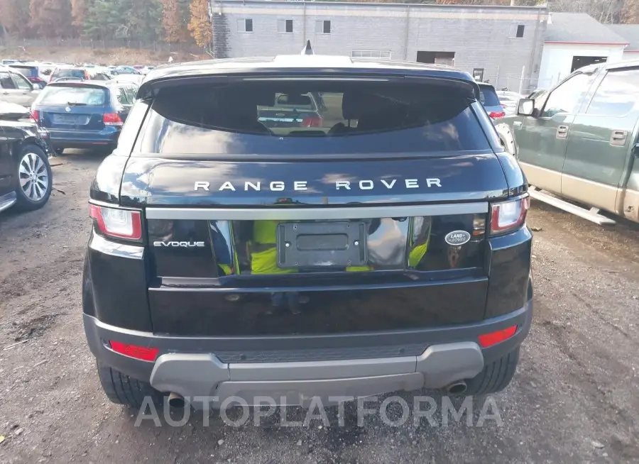 LAND ROVER RANGE ROVER EVOQUE 2017 vin SALVP2BG7HH217087 from auto auction Iaai