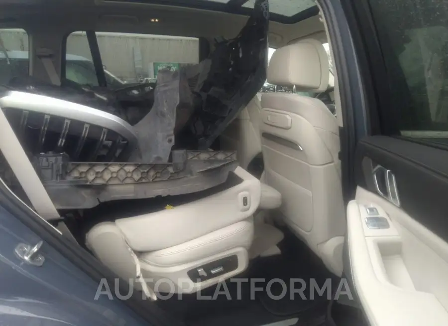 BMW X7 2023 vin 5UX23EM0XP9N58238 from auto auction Iaai