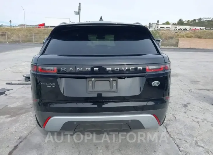 LAND ROVER RANGE ROVER VELAR 2018 vin SALYL2RX8JA752779 from auto auction Iaai