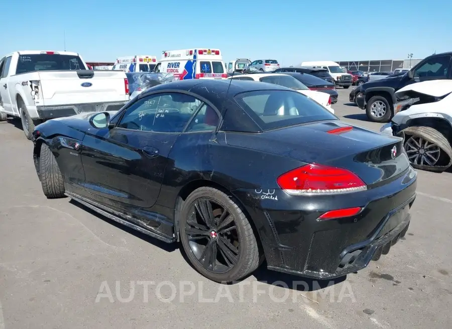 BMW Z4 2016 vin WBALM7C53G5B60159 from auto auction Iaai