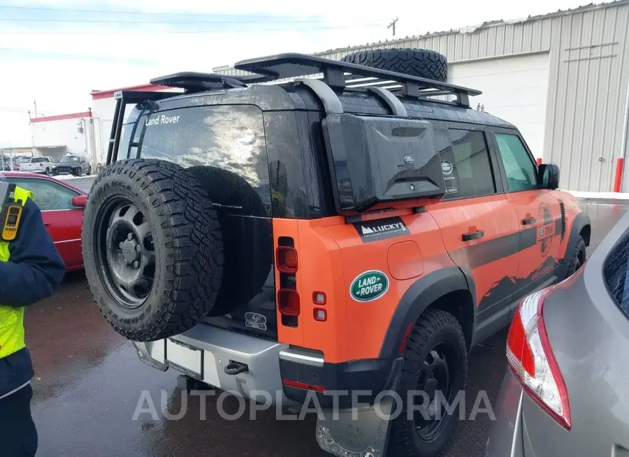 LAND ROVER DEFENDER 2022 vin SALEJ7RX4N2063909 from auto auction Iaai