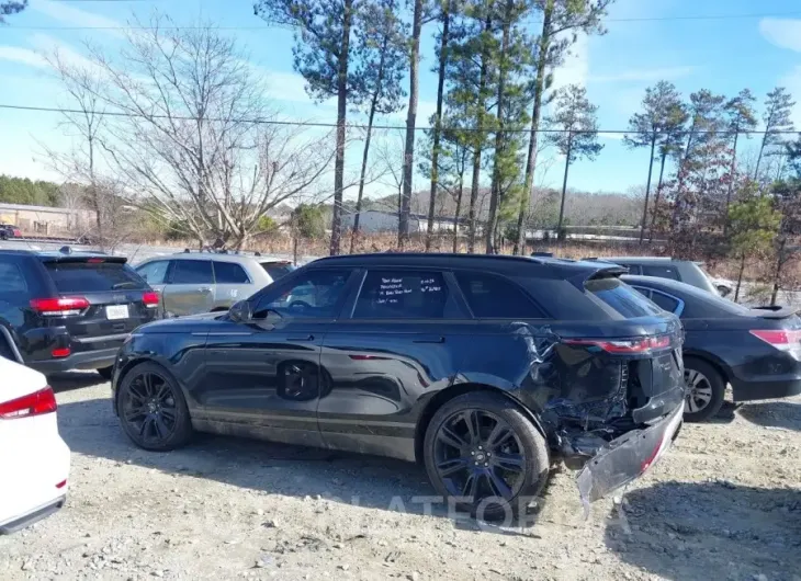 LAND ROVER RANGE ROVER VELAR 2019 vin SALYM2EV9KA202882 from auto auction Iaai