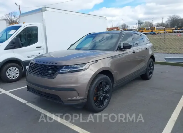 LAND ROVER RANGE ROVER VELAR 2020 vin SALYB2FV2LA260242 from auto auction Iaai