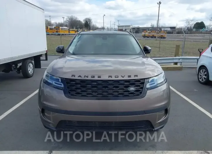 LAND ROVER RANGE ROVER VELAR 2020 vin SALYB2FV2LA260242 from auto auction Iaai